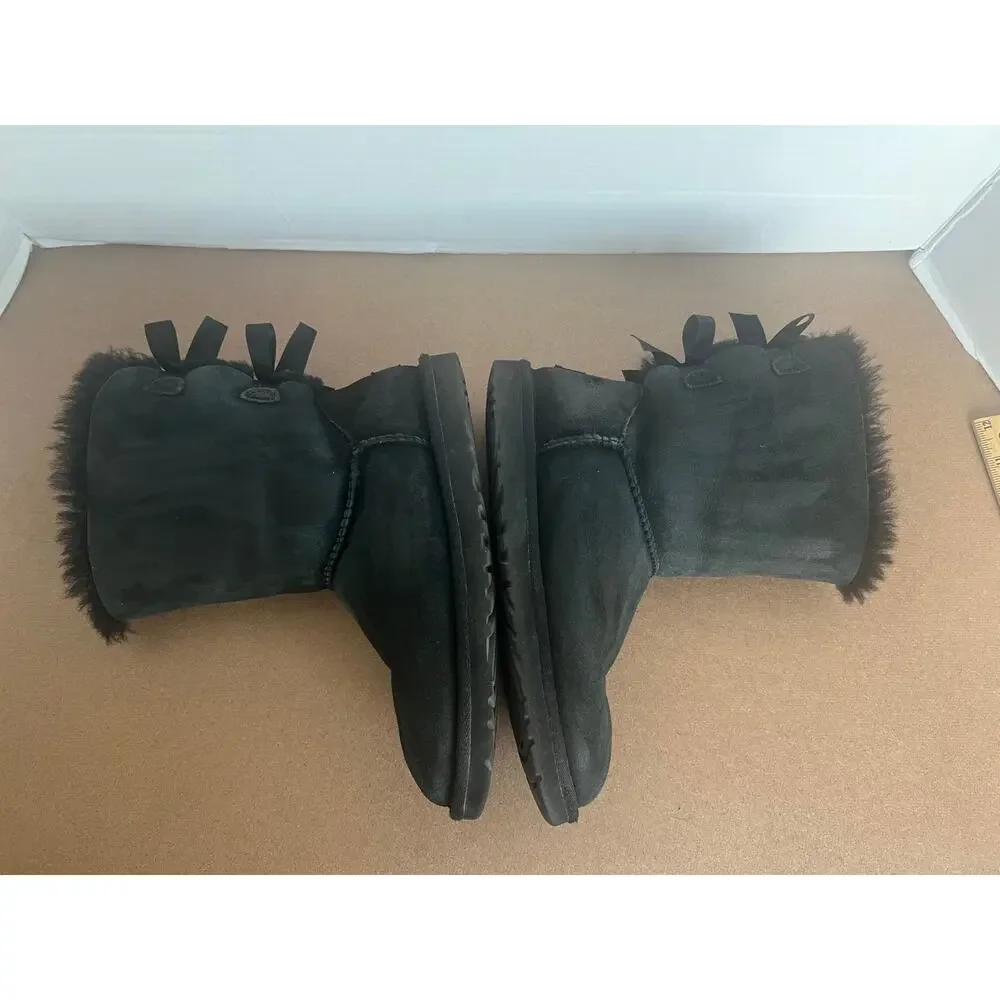 UGG Bailey 2954 Black Suede Bow II Shearling Mid Calf Water-Repellent Boots Sz 6
